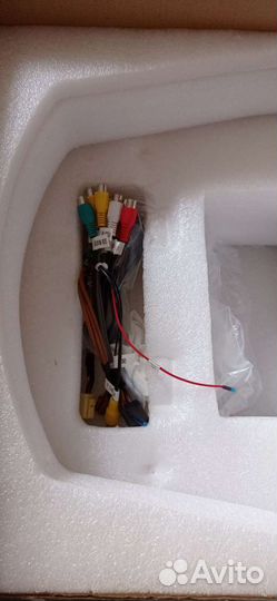 Штатное головное устройство для Nissan X Trail t32