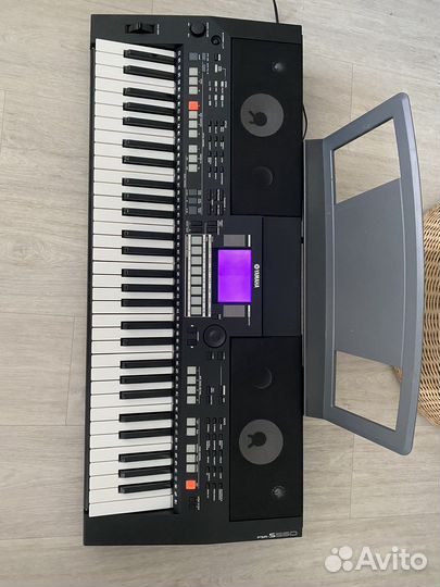 Синтезатор yamaha psr s 550b