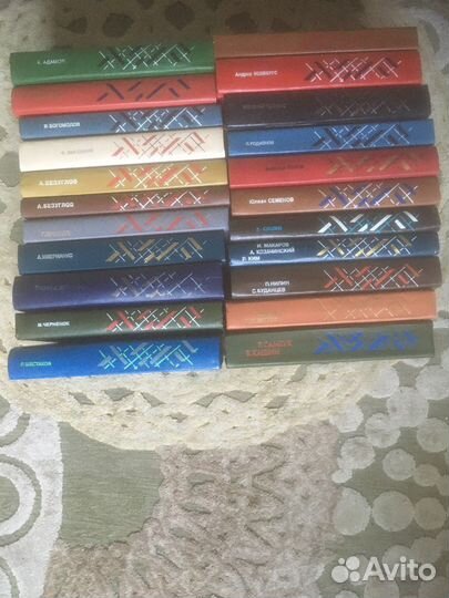 Книги из серии 