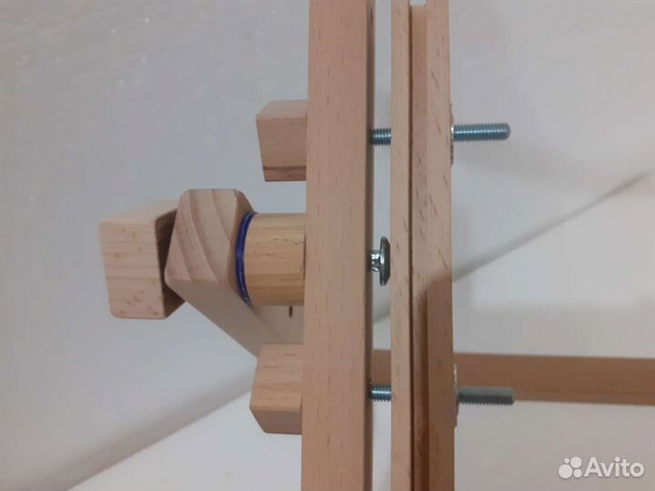 Станок для вышивания диванный