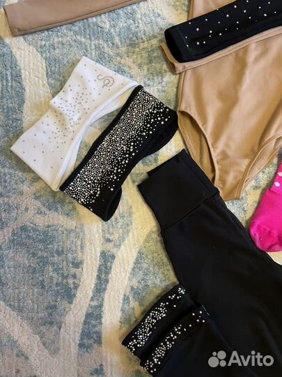 Тренировочный костюм для фигурного катания