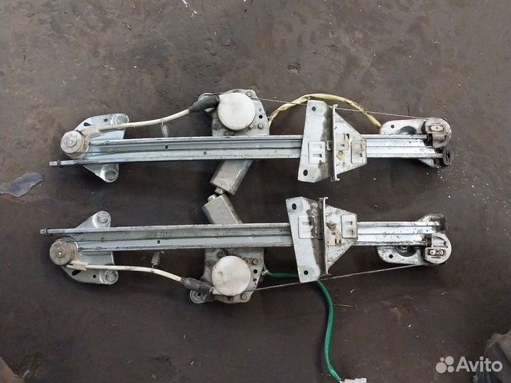 Передние стеклоподъемники Mazda 626 GF