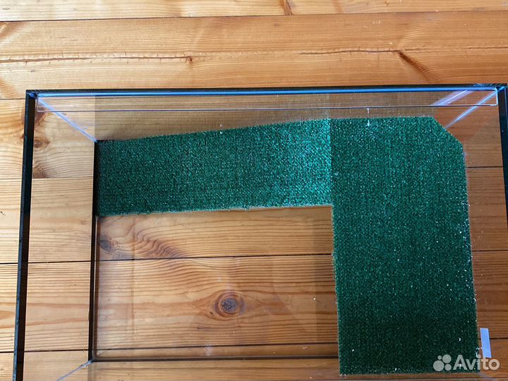 Продаю аквариум на 50литров небодошол