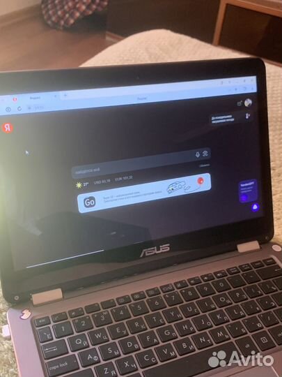 Ноутбук asus