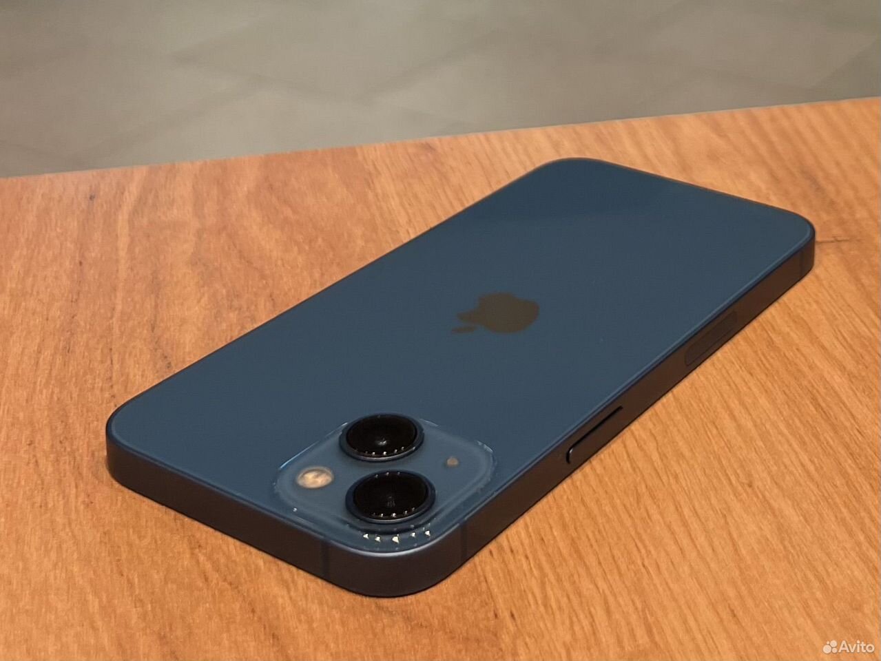 iPhone 13, 128 ГБ, SIM + eSIM