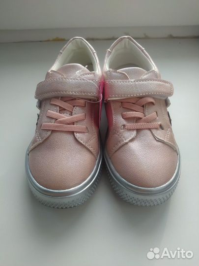 Новые кроссовочки