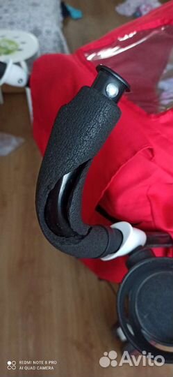 Коляска прогулочная