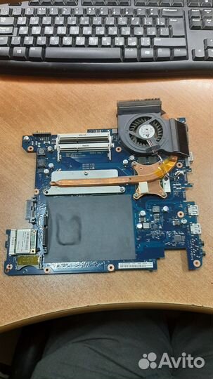 Материнская плата с процессором для ноутбука