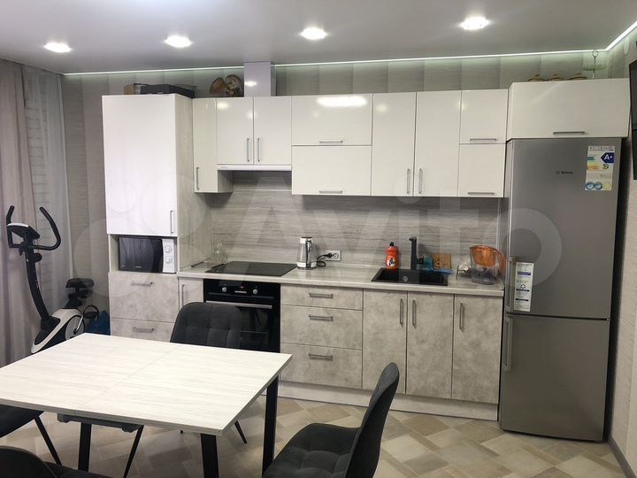 3-к. квартира, 63 м², 1/1 эт.