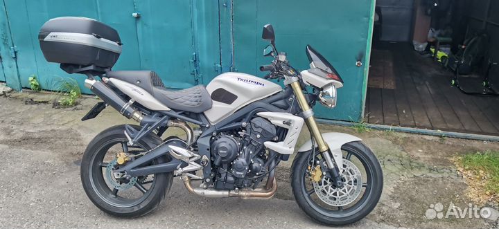 Triumph street triple 675