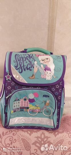 Рюкзак школьный