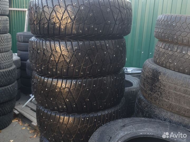 Goodyear Ultragrip 600 205/55 R16