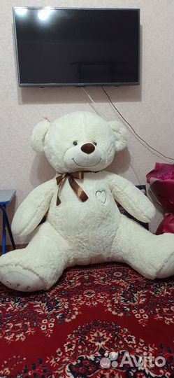 Большие плюшевые медведи