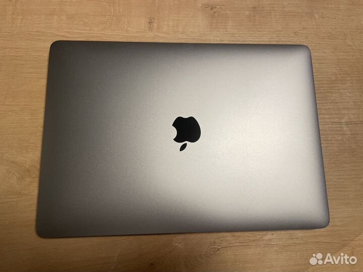 Apple macbook pro 13 2017