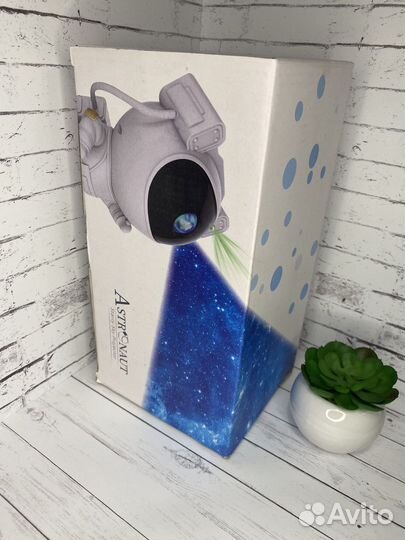 Ночник проектор звездного неба новый