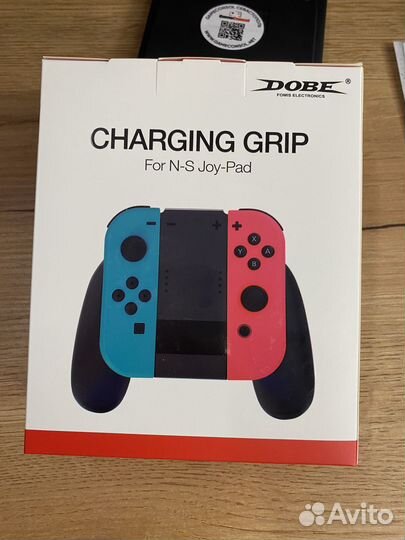 Держатель подзаряжающий для Nintendo Switch