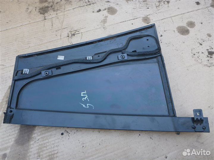 Стекло двери заднее правое Ford Mondeo BWY D6BA