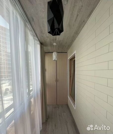 Отделка балконов и лоджий. Остекление балконов