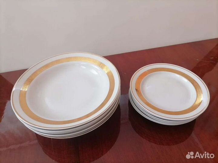 Набор тарелок с золотой каймой Вербилки