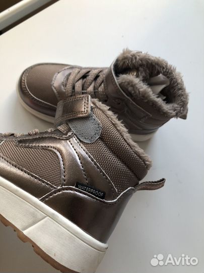 Новые демисезонные ботинки HM р.27