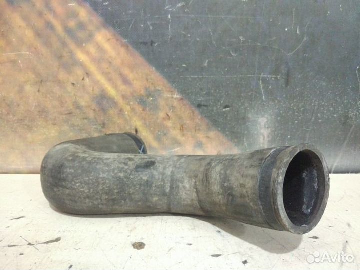 Патрубок интеркулера Audi Allroad C5 BES 2003