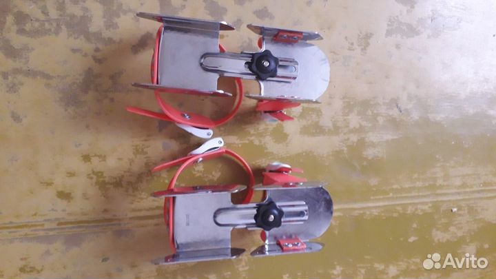 Детские лыжи и раздвижные коньки