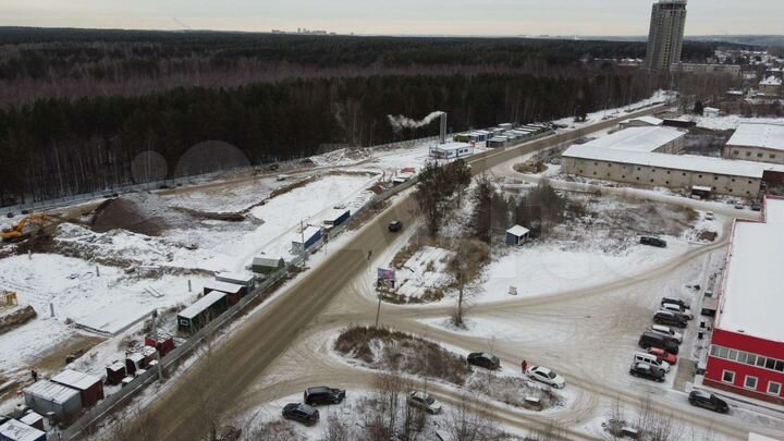 Здание, 600 м²