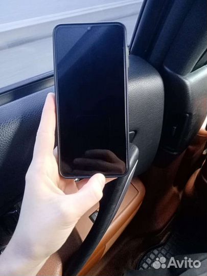 Samsung galaxy М12