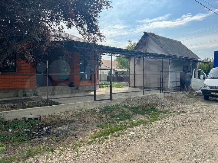 Дом 105 м² на участке 5 сот.