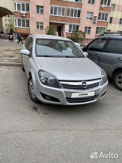 Opel Astra 1.6 МТ, 2008, 140 000 км