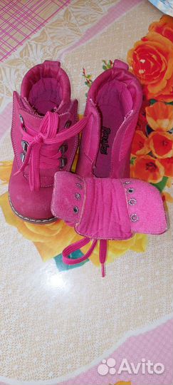 Ботинки демисезонные для девочки 23 размер
