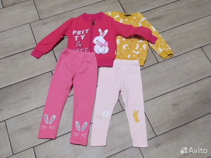 Костюмчики для девочки 98раз