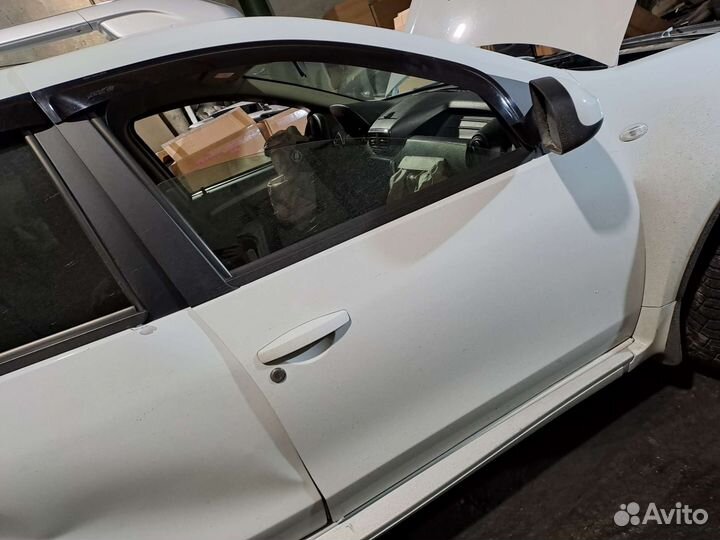 Дверь передняя правая Terrano D10 8010000q1b