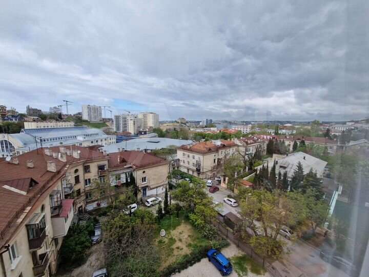 2-к. квартира, 85 м², 7/10 эт.