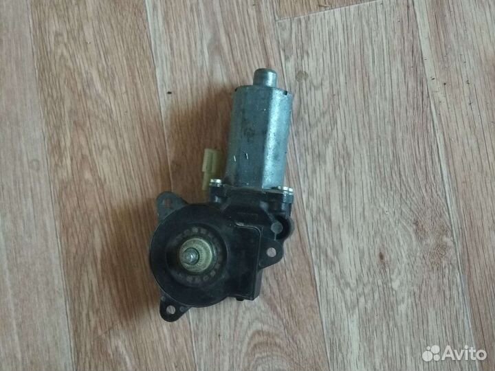 Моторчик стеклоподъёмника форд