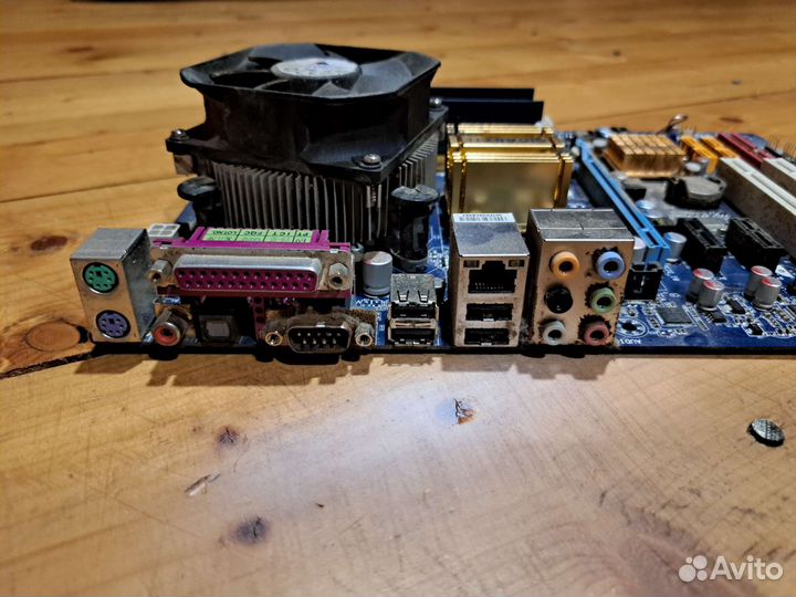 Материнская плата 775 сокет