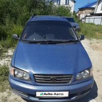 Toyota Ipsum 2.0 AT, 1996, битый, 270 000 км, с пробегом, цена 300 000 руб.