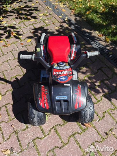 Детский квадроцикл на аккумуляторе