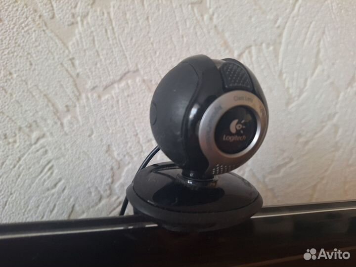 Вэб камера logitech