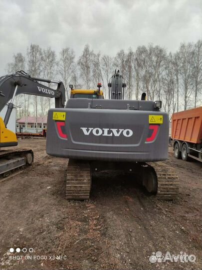 Услуги экскаватора