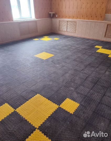 Модульная плитка пвх для гаража