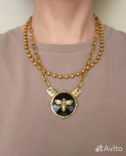 Колье в винтажном стиле