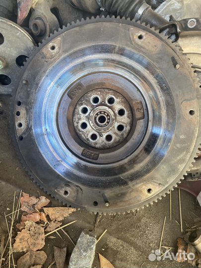 Маховик и корзина сцепления субару
