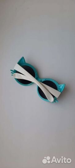 Солнечные очки на девочку