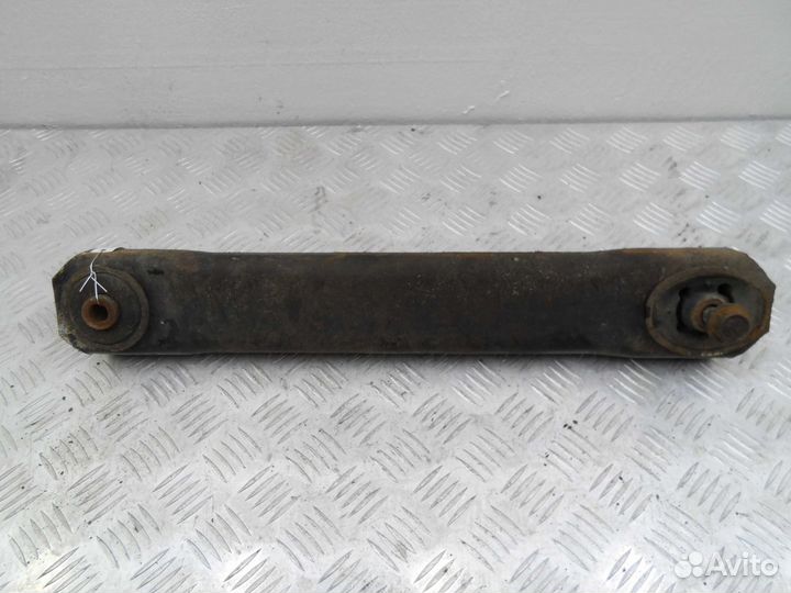 Рычаг передний правый нижний Jeep Grand Cherokee 2