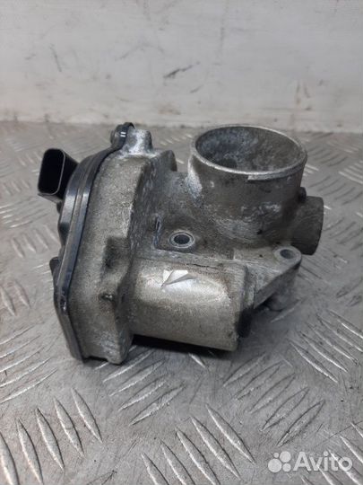 Дроссельная заслонка Ford Focus хэтчбэк 5 дв. 1.6