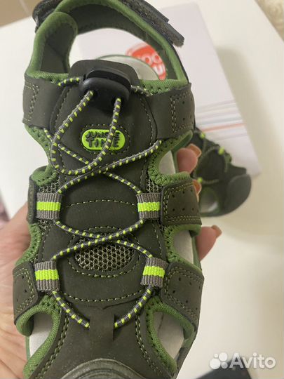 Сандалии 32, 34 новые