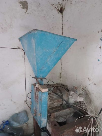 Зернодробилка. 380в