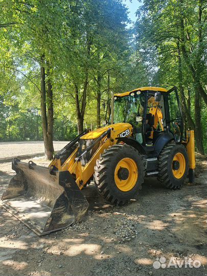 Эксковатор-погрузчик jcb4cx