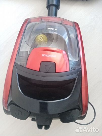 Пылесос Hyundai H-VCC06